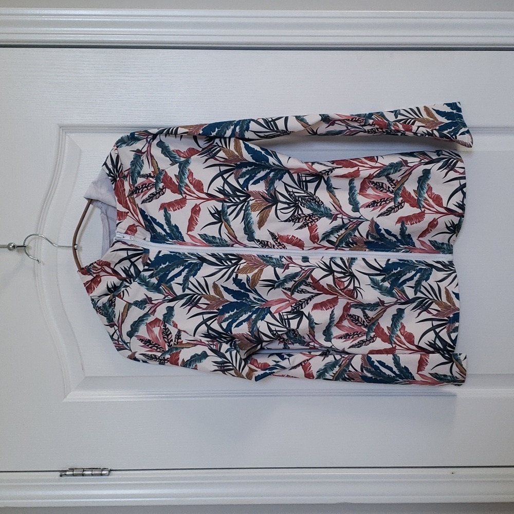 3/$45 womens zip up rashguard with hood